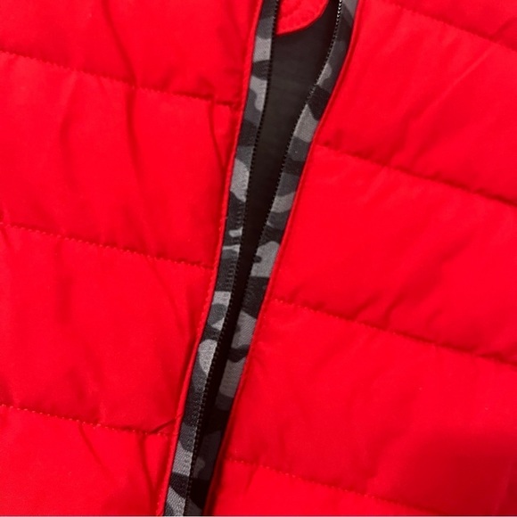 Gerry Kids Size 5 Jersey Lined Bubble Jacket Red Gray Camo Zipper Lining Gray - Picture 3 of 11